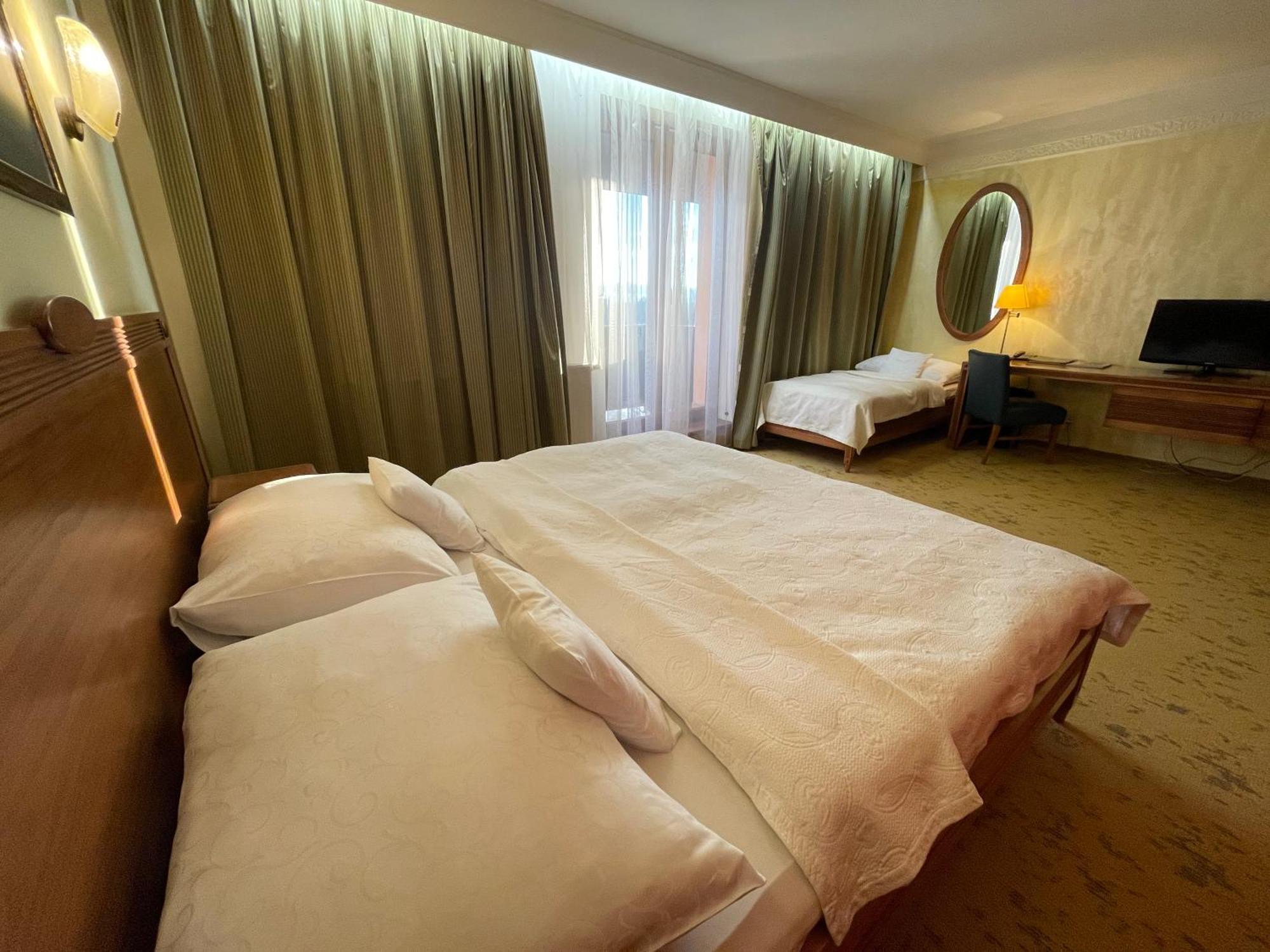 International Hotel